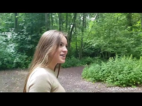 ❤️ Navrhol som Evelíne, aby sme si to rozdali na verejnom mieste! Povedala áno. Potom som ju jebala do zadku a vystriekala sa jej do úst. Potom sa vymočila. Domáce porno na sk.virtsextor.ru