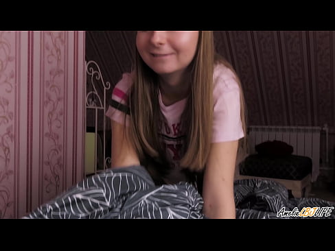 ❤️ Blondínka hlboko vysaje svoju BFF a dostane semeno do úst Domáce porno na sk.virtsextor.ru